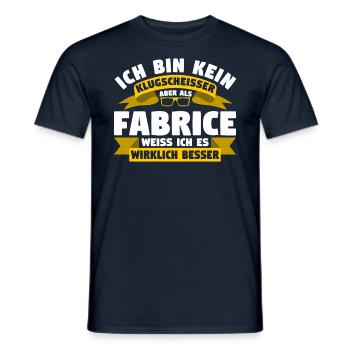 Klugscheisser Fabrice weiß es besser - Männer T-Shirt - Navy - Vorne - AI Model Male 178 light (178cm)