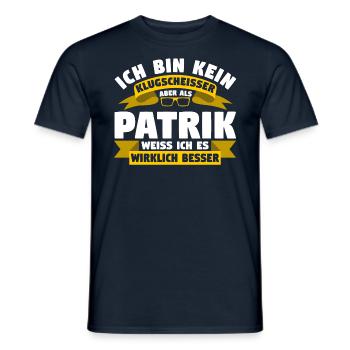 Klugscheisser Patrik weiß es besser - Männer T-Shirt - Navy - Vorne - AI Model Male 178 light (178cm)