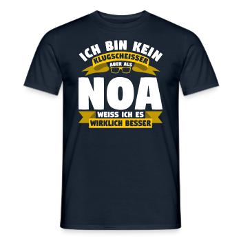 Klugscheisser Noa weiß es besser - Männer T-Shirt - Navy - Vorne - AI Model Male 178 light (178cm)