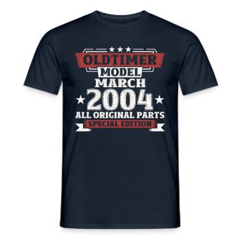20. Geburtstag Oldtimer März Jahrgang 2004 - Männer T-Shirt - Navy - Vorne - AI Model Male 178 light (178cm)