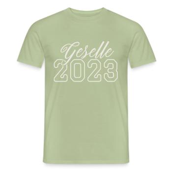 Geselle 2023 Gesellenprüfung - Männer T-Shirt - Sage - Vorne - AI Model Male 178 light (178cm)