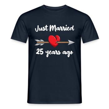 Je viens de me marier il y a des années 25e anniversaire de mariage - T-shirt homme - marine - Devant - AI Model Male 178 light (178cm)