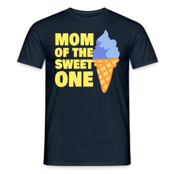 Maman de l’amateur de crème glacée Sweet One - T-shirt homme - marine - Devant - AI Model Male 178 light (178cm)