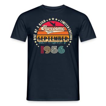 Septembre Né 1956 Cadeau du 66e anniversaire - T-shirt homme - marine - Devant - AI Model Male 178 light (178cm)