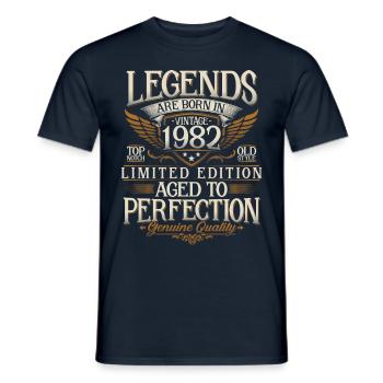 Né en 1982 Legends Cadeau d’anniversaire - T-shirt homme - marine - Devant - AI Model Male 178 light (178cm)