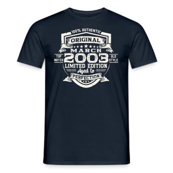 20. Geburtstag Mann Original März Jahrgang 2003 - Männer T-Shirt - Navy - Vorne - AI Model Male 178 light (178cm)