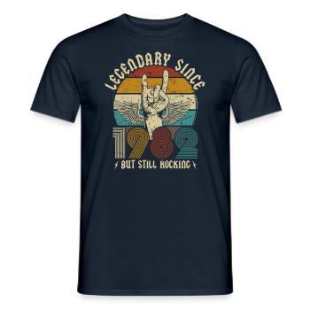 Né en 1982 Légendaire depuis 1982 - T-shirt homme - marine - Devant - AI Model Male 178 light (178cm)