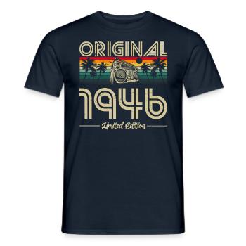1946 Birthday Born in 1946 Retro Vintage - Men's T-Shirt - navy - Front - AI Model Male 178 light (178cm)