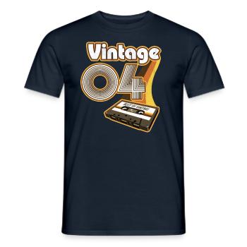 2004 Anniversaire Né En 2004 Rétro Millésime - T-shirt homme - marine - Devant - AI Model Male 178 light (178cm)