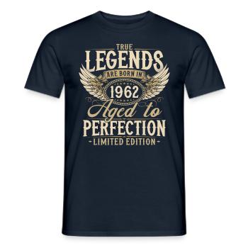 1962 Vintage Born Legends Cadeau d’anniversaire - T-shirt homme - marine - Devant - AI Model Male 178 light (178cm)