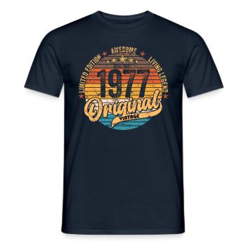 1977 Anniversaire né en 1977 Retro Vintage - T-shirt homme - marine - Devant - AI Model Male 178 light (178cm)