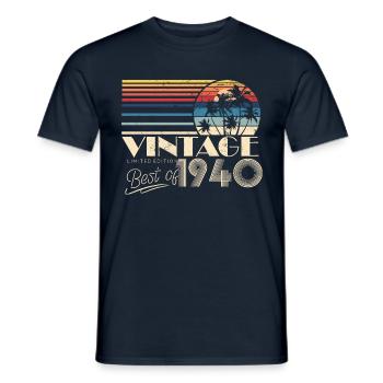 Anniversaire des années 1940 né dans les années 1940 rétro Vintage - T-shirt homme - marine - Devant - AI Model Male 178 light (178cm)