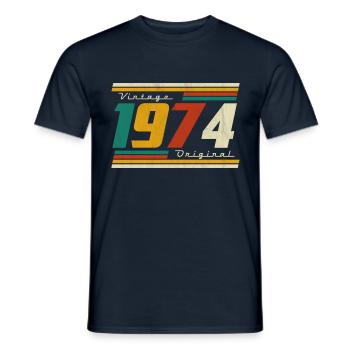 1974 Anniversaire Né En 1974 Rétro Vintage - T-shirt homme - marine - Devant - AI Model Male 178 light (178cm)