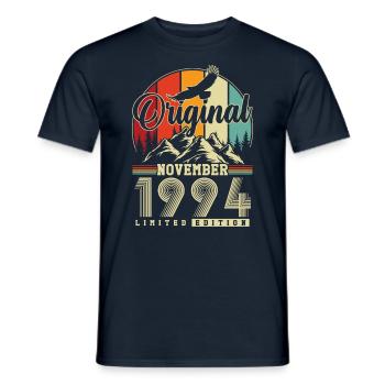 Original Novembre 1994 Vintage Anniversaire - T-shirt homme - marine - Devant - AI Model Male 178 light (178cm)