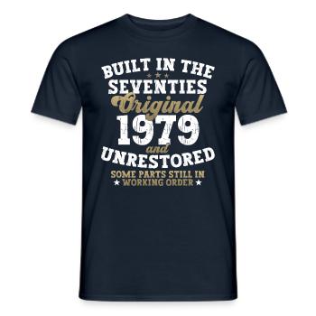 Built in the seventies 1979 44th birthday men - Men's T-Shirt - navy - Front - AI Model Male 178 light (178cm)