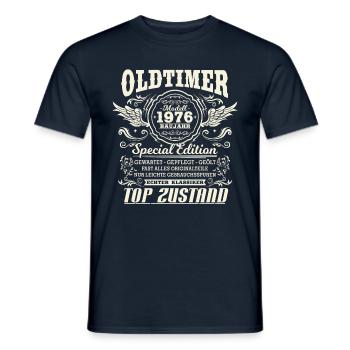 Oldtimer Baujahr 1976 Jahrgang Geburtstag Geschenk - Männer T-Shirt - Navy - Vorne - AI Model Male 178 light (178cm)