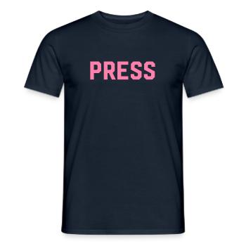 Presse Reporterin Journalistin Autor Journalismus - Männer T-Shirt - Navy - Vorne - AI Model Male 178 light (178cm)
