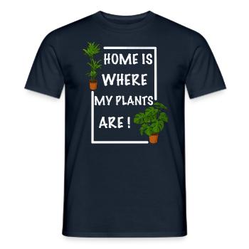 La maison est l’endroit où se trouvent mes plantes - T-shirt homme - marine - Devant - AI Model Male 178 light (178cm)