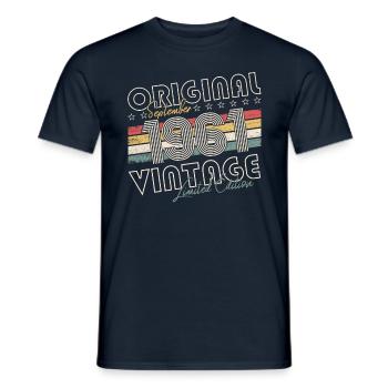 Septembre Né 1961 61ème anniversaire Cadeau - T-shirt homme - marine - Devant - AI Model Male 178 light (178cm)