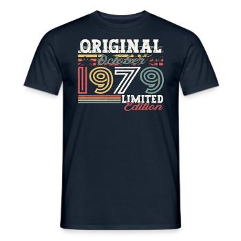Original Octobre 1979 43ème Anniversaire Cadeau Cool - T-shirt homme - marine - Devant - AI Model Male 178 light (178cm)