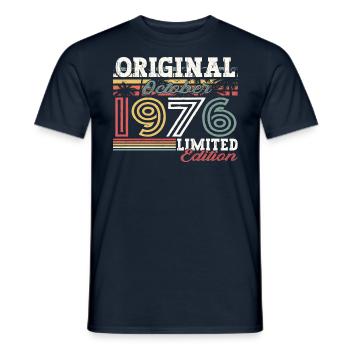 Original October 1976 46th Birthday Gift Cool - Men's T-Shirt - navy - Front - AI Model Male 178 light (178cm)