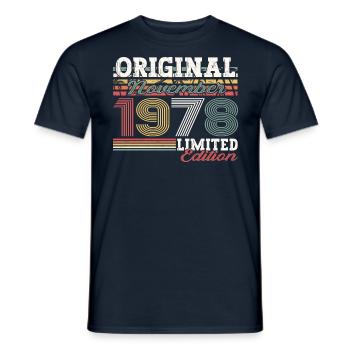 Original November 1978 44th Birthday Gift - Men's T-Shirt - navy - Front - AI Model Male 178 light (178cm)