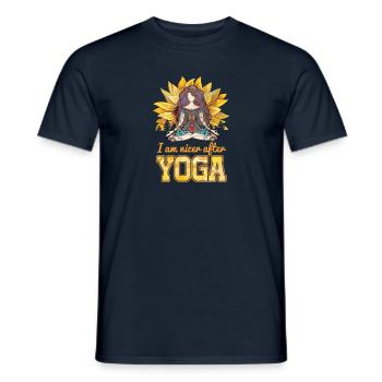 I Am Nicer After Yoga Golden Positive Energy - Männer T-Shirt - Navy - Vorne - AI Model Male 178 light (178cm)