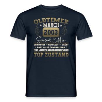20. Geburtstag Mann März Jahrgang 2003 Oldtimer - Männer T-Shirt - Navy - Vorne - AI Model Male 178 light (178cm)