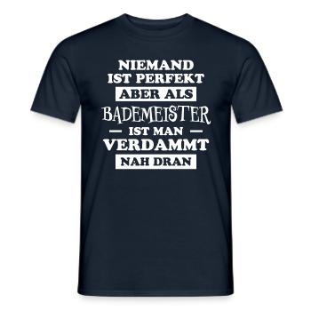 Bademeister Beruf Lustiger Spruch Freibad Geschenk - Männer T-Shirt - Navy - Vorne - AI Model Male 178 light (178cm)