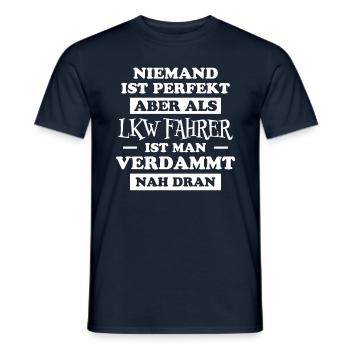 LKW Fahrer Fun Lustiges Spruch LKW Fahrer Geschenk - Männer T-Shirt - Navy - Vorne - AI Model Male 178 light (178cm)