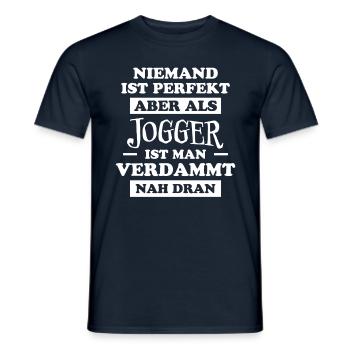 Jogger Laufen Lustiger Spruch Joggen Geschenk - Männer T-Shirt - Navy - Vorne - AI Model Male 178 light (178cm)