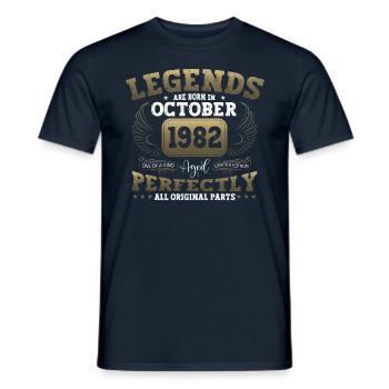 Légende Octobre 1982 40e anniversaire Cadeau Amusant - T-shirt homme - marine - Devant - AI Model Male 178 light (178cm)