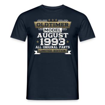 30th Birthday Man Oldtimer August Vintage 1993 - Men's T-Shirt - navy - Front - AI Model Male 178 light (178cm)