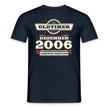 17. Geburtstag Oldtimer Dezember Jahrgang 2006 - Männer T-Shirt - Navy - Vorne - AI Model Male 178 light (178cm)