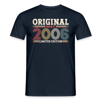 Original Mai 2006 Année 2006 Anniversaire 2006 - T-shirt homme - marine - Devant - AI Model Male 178 light (178cm)