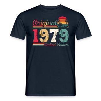 Born 1979 44th birthday Gift man/ woman - Men's T-Shirt - navy - Front - AI Model Male 178 light (178cm)
