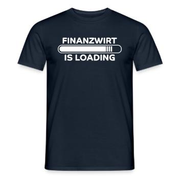 Finanzwirt Spruch Job Lustiges Finanzwirt Geschenk - Männer T-Shirt - Navy - Vorne - AI Model Male 178 light (178cm)