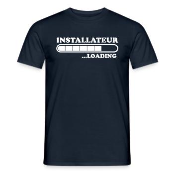 Installateur Spruch Heizung Installateur Geschenk - Männer T-Shirt - Navy - Vorne - AI Model Male 178 light (178cm)