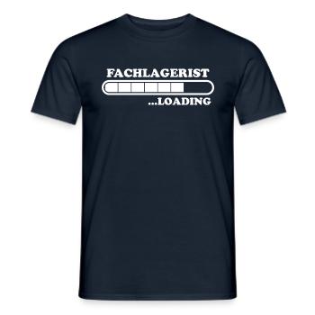 Fachlagerist Spruch Lustiges Fachlagerist Geschenk - Männer T-Shirt - Navy - Vorne - AI Model Male 178 light (178cm)