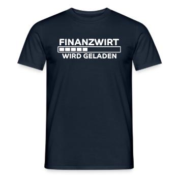 Finanzwirt Spruch Job Lustiges Finanzwirt Geschenk - Männer T-Shirt - Navy - Vorne - AI Model Male 178 light (178cm)