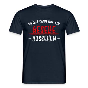 Geselle Lustiger Spruch Gesellenprüfung Geschenk - Männer T-Shirt - Navy - Vorne - AI Model Male 178 light (178cm)