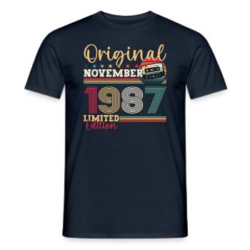 36e anniversaire novembre Vintage 1987 cassette - T-shirt homme - marine - Devant - AI Model Male 178 light (178cm)