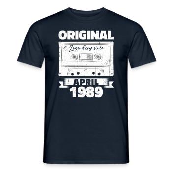 35e anniversaire mari avril Vintage 1989 Cassette - T-shirt homme - marine - Devant - AI Model Male 178 light (178cm)