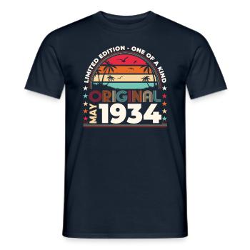 Mai 1934 Millésime 1934 Anniversaire 1934 Légende 34 - T-shirt homme - marine - Devant - AI Model Male 178 light (178cm)