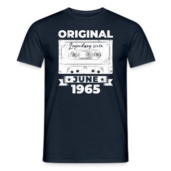 Cassette Juin 1965 Millésime 1965 Anniversaire 1965 - T-shirt homme - marine - Devant - AI Model Male 178 light (178cm)