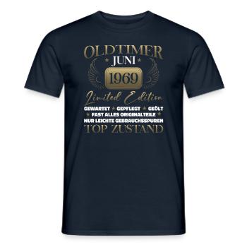 Oldtimer Juni 1969 Jahrgang 1969 55. Geburtstag 69 - Männer T-Shirt - Navy - Vorne - AI Model Male 178 light (178cm)