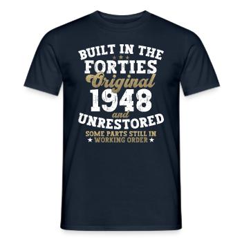 Construit dans les années quarante 1948 74th Birthday Men - T-shirt homme - marine - Devant - AI Model Male 178 light (178cm)