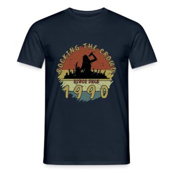 35e anniversaire Faire vibrer la foule SNG 07/1990 - T-shirt homme - marine - Devant - AI Model Male 178 light (178cm)