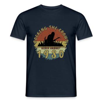 45e anniversaire Faire vibrer la foule GIT 08/1980 - T-shirt homme - marine - Devant - AI Model Male 178 light (178cm)