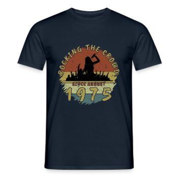 50th Birthday Rocking the crowd SNG 08/1975 - Men's T-Shirt - navy - Front - AI Model Male 178 light (178cm)